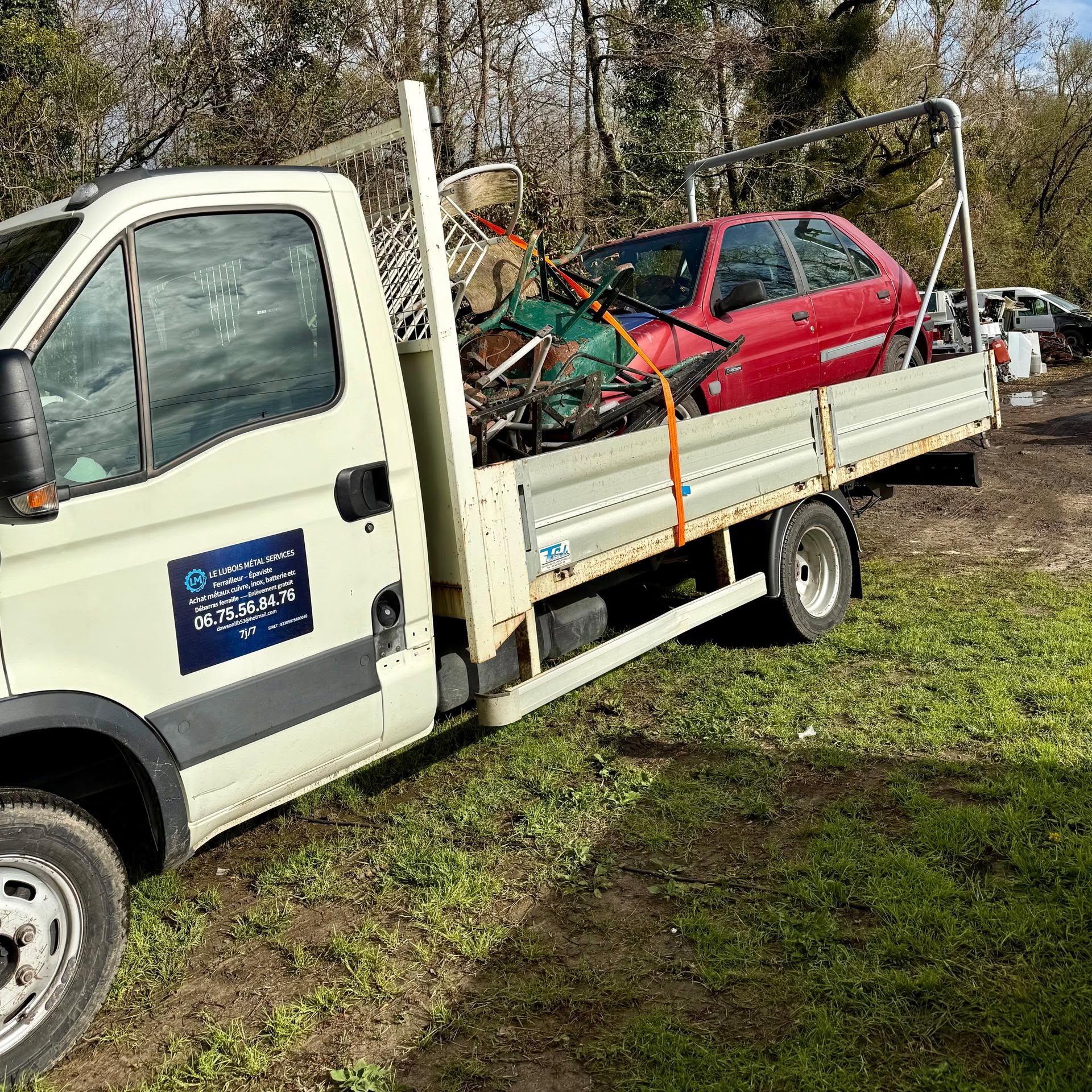 Enlèvement de véhicule Récupération d’une voiture hors d’usage